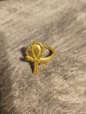 Vintage Metropolitan Museum of Art (MMA) Egyptian Revival Ankh Ring